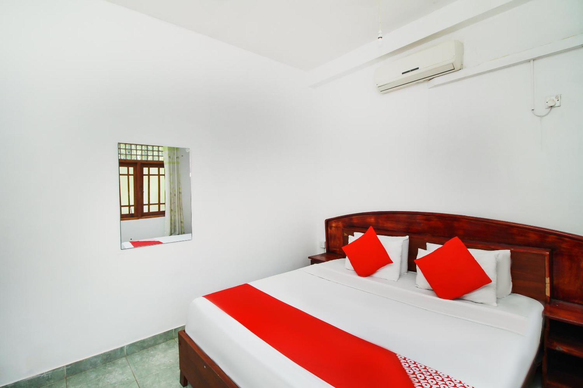 Airport Green View Resort Andiambalama Экстерьер фото