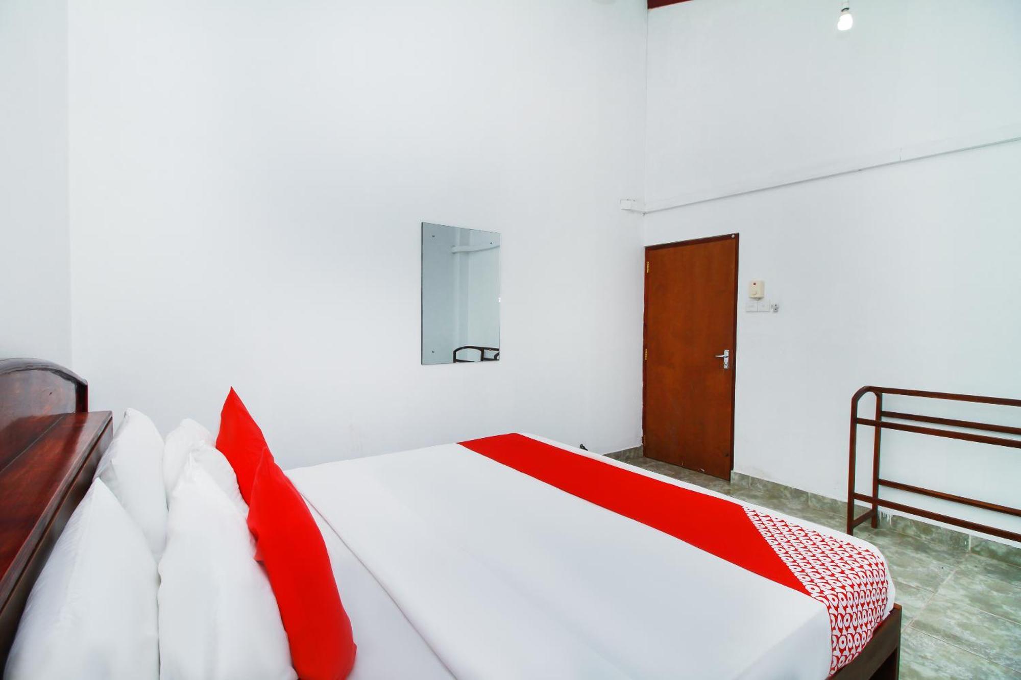 Airport Green View Resort Andiambalama Экстерьер фото